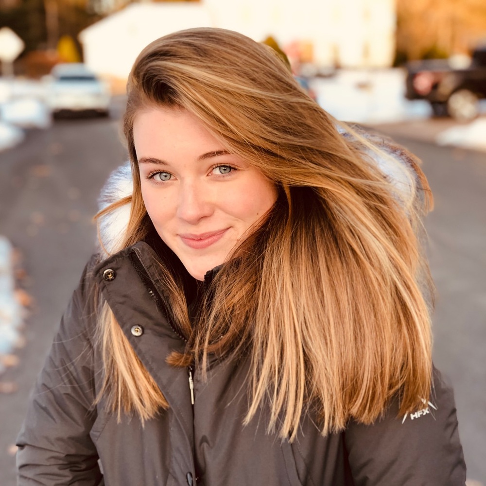 Meet your Posher, Sydney Higgins